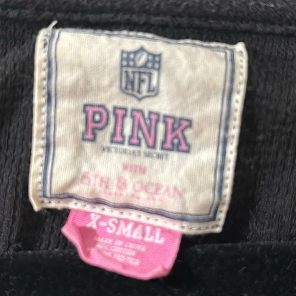 Philadelphia Eagles PINK Victoria Secret Long Sleeve NFL - Picture 3 of 7